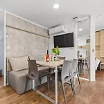 Kompleks wypoczynkowy Amadria Park Mobile Homes 4*