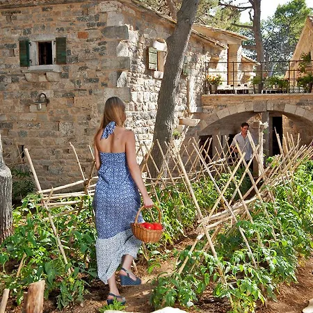 Amadria Park Mobile Homes 4*