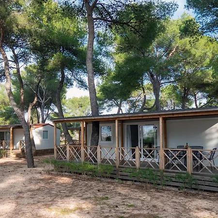 Amadria Park Mobile Homes 4*