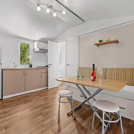 Amadria Park Mobile Homes 4*