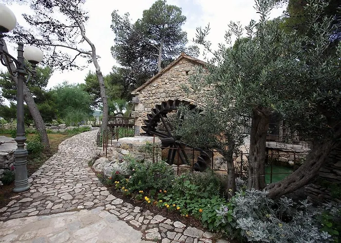 Amadria Park Mobile Homes 4*