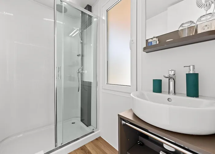 Amadria Park Mobile Homes 4*