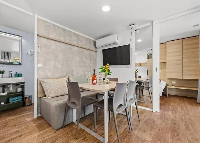 Πάρκο διακοπών Amadria Park Mobile Homes 4*