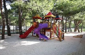 Amadria Park Mobile Homes 4* 希贝尼克